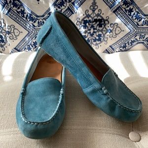 Ugg light blue suede shoes Size 8